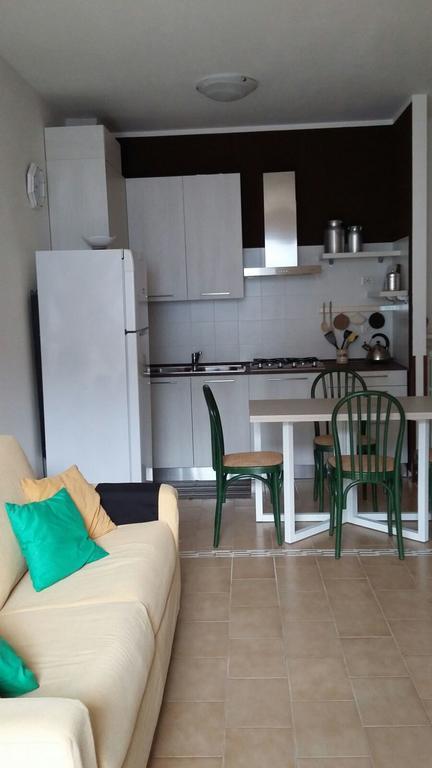 Casa Nanny Apartment Monzambano Luaran gambar